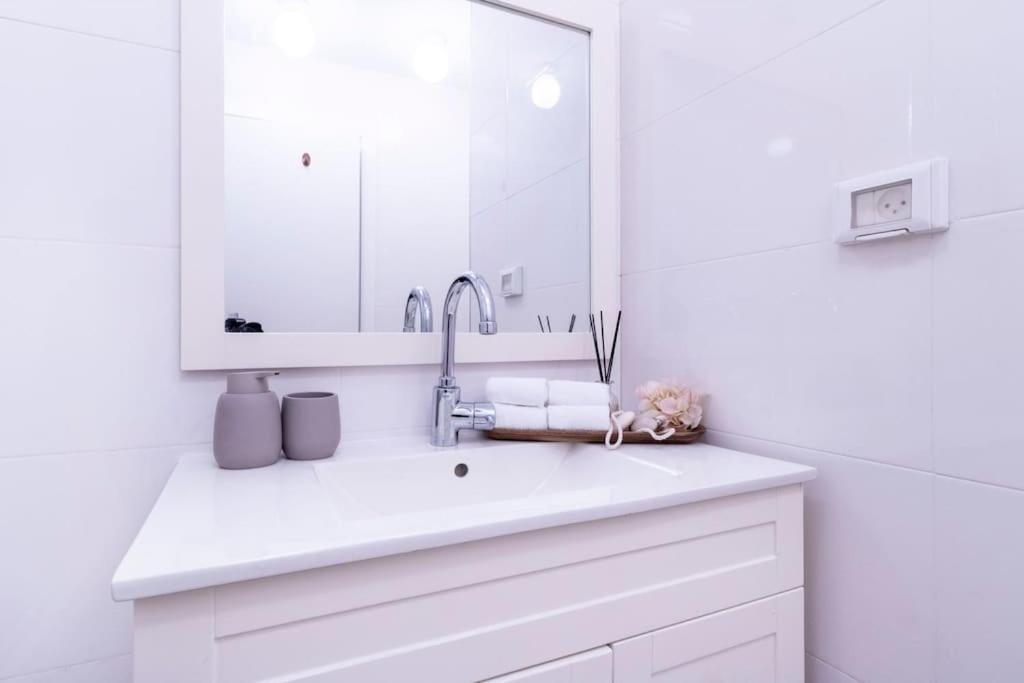 Luxury 3 Bedroom Apt, Harav Kook7 Jeruzalem Buitenkant foto
