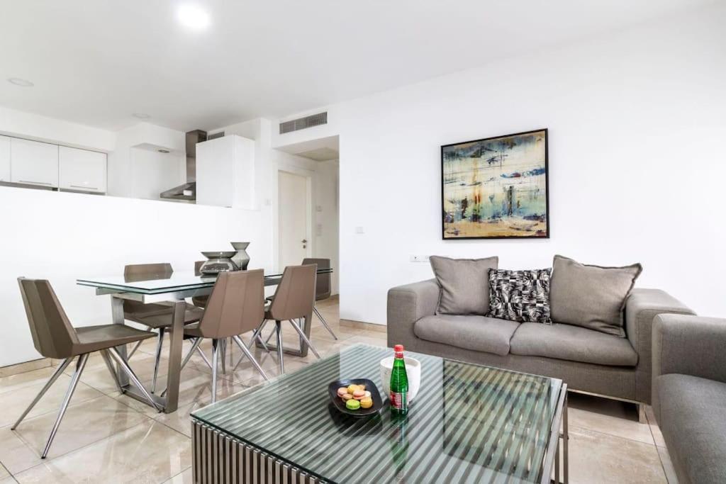 Luxury 3 Bedroom Apt, Harav Kook7 Jeruzalem Buitenkant foto